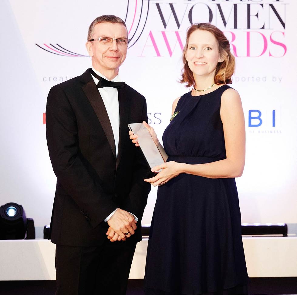 SARAH BROWN WINS AT THE FIRST WOMEN AWARDS – CEW UK